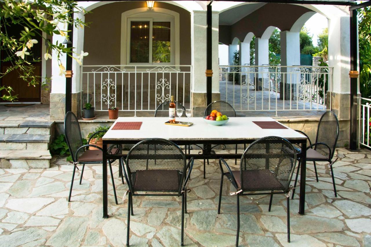 Villa Eros Vatos Exterior photo