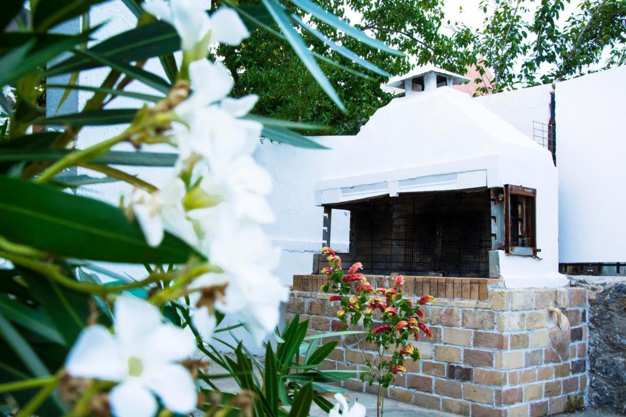 Villa Eros Vatos Exterior photo