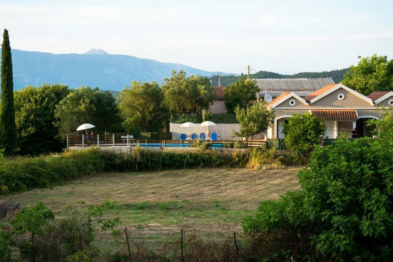 Villa Eros Vatos Exterior photo